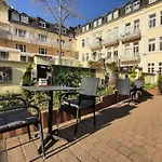 克鲁博酒店 3*