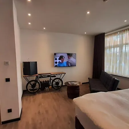 Krupp Hotel 3*