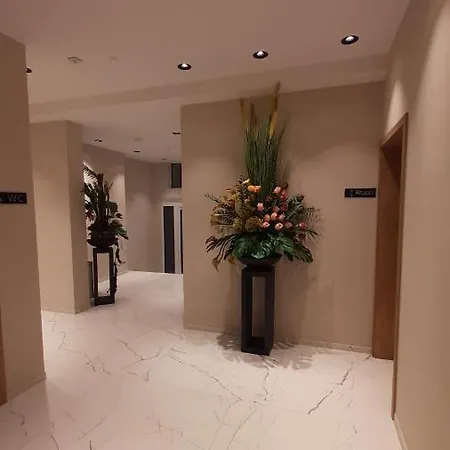 Hotel Krupp 3*